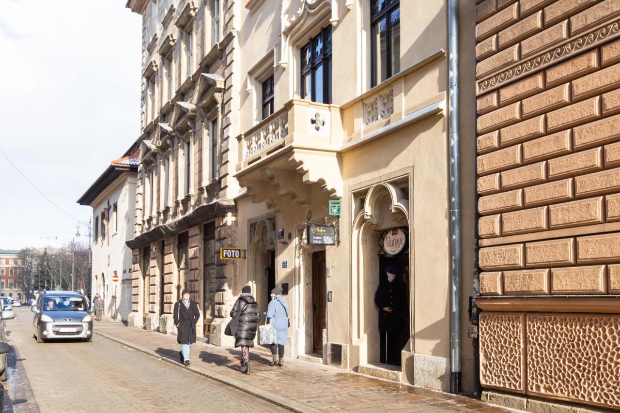 House Of Frida Lägenhet Kraków Exteriör bild